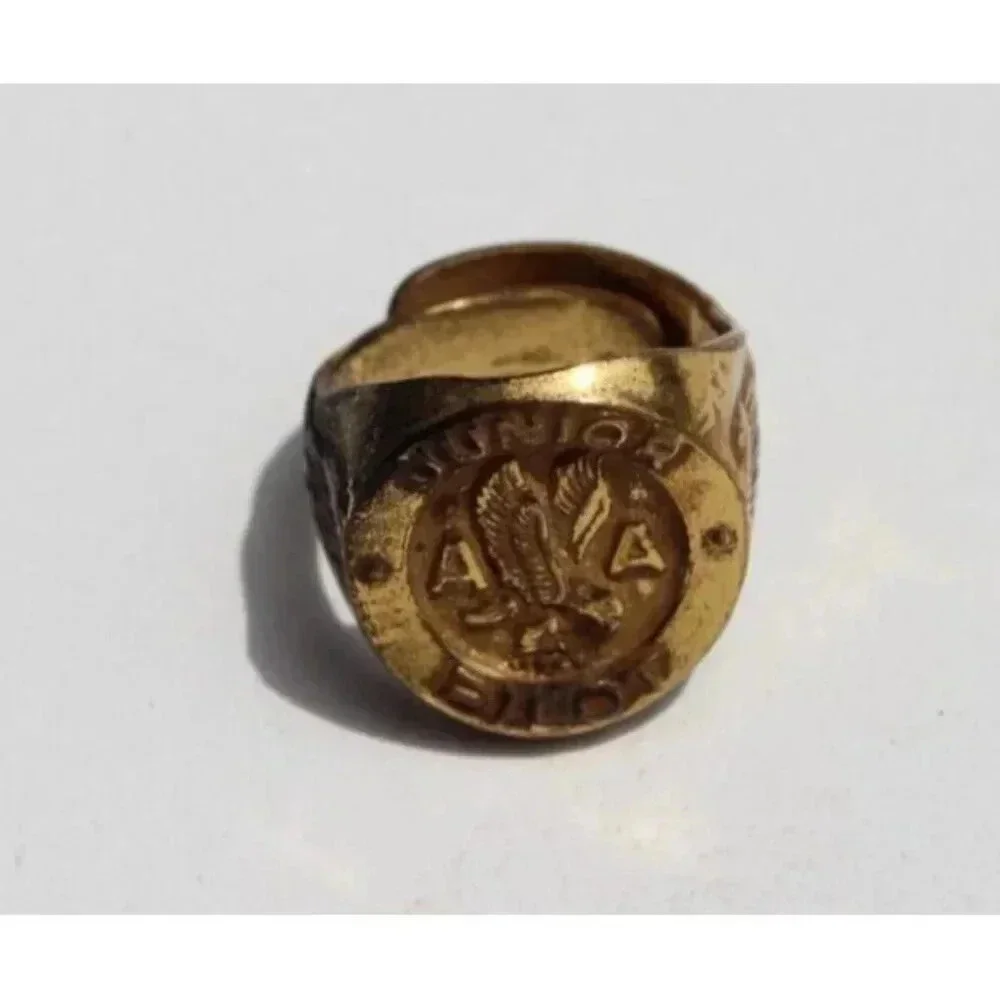 Vintage Gold Tone AMERICAN AIRLINE JUNIOR Pilot RING ADJUSTABLE - Picture 3 of 3